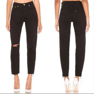 Levi’s Wedgie Icon in Black Desert- EUC